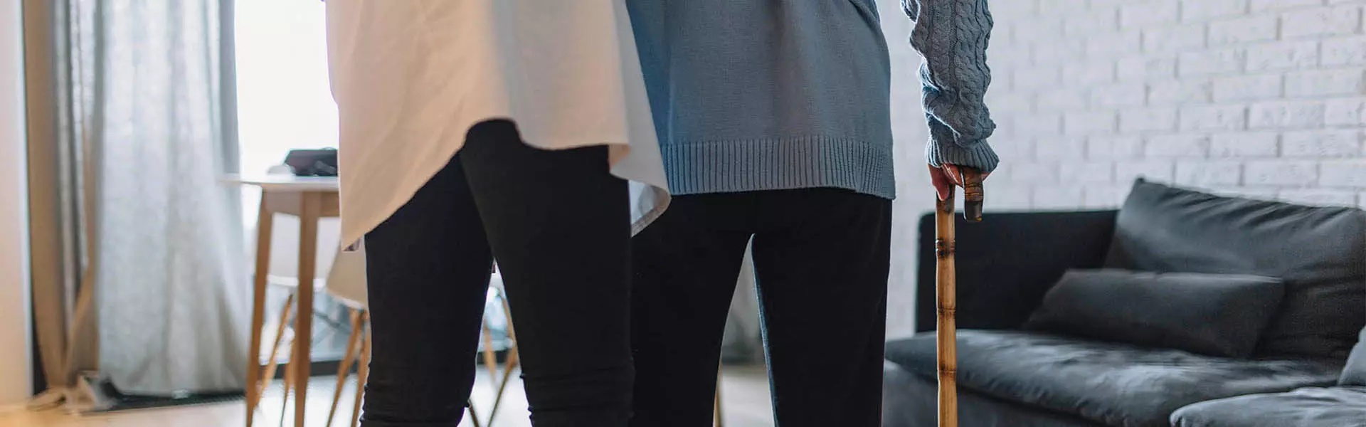 ÉJSZAKAI FELÜGYELET 20-07 ÓRÁIG - Dédiszitter ÉJSZAKAI FELÜGYELET 20-07 ÓRÁIG - Dédiszitter